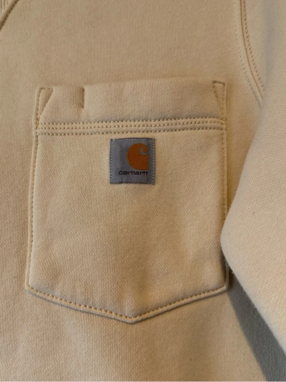 Carhartt Women’s Relaxed Fit Cropped Sweatshirt Size Medium 8-10 soft yellow - Picture 3 of 8